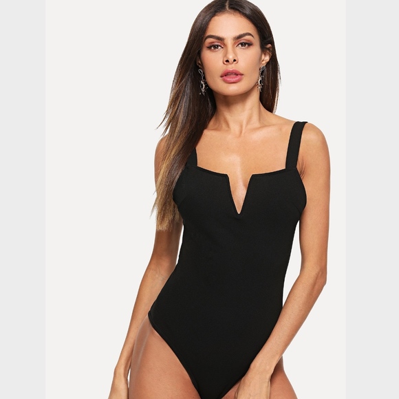 Rouge! Tops - Plunging V Black Elegant Bodysuit with Straps